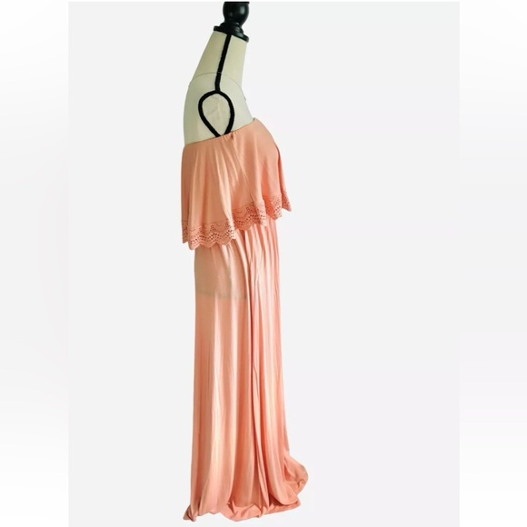 NWT Forever 21 Strapless Maxi Dress Size: Medium - Picture 4 of 4